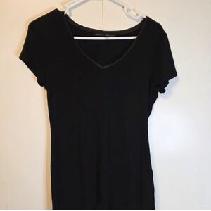 White House Black Market Black Short Sleeve V-Neck Top Size XS